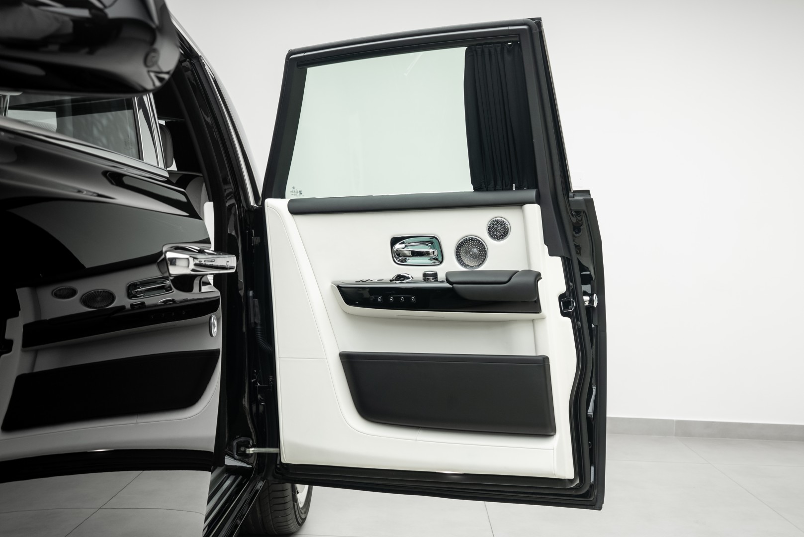 2026 ROLLS ROYCE PHANTOM | GCC | MAIN DEALER WARRANTY AND SERVICE | FULL OPTION | 